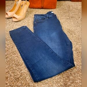 KanCan Midrise Skinny Jeans